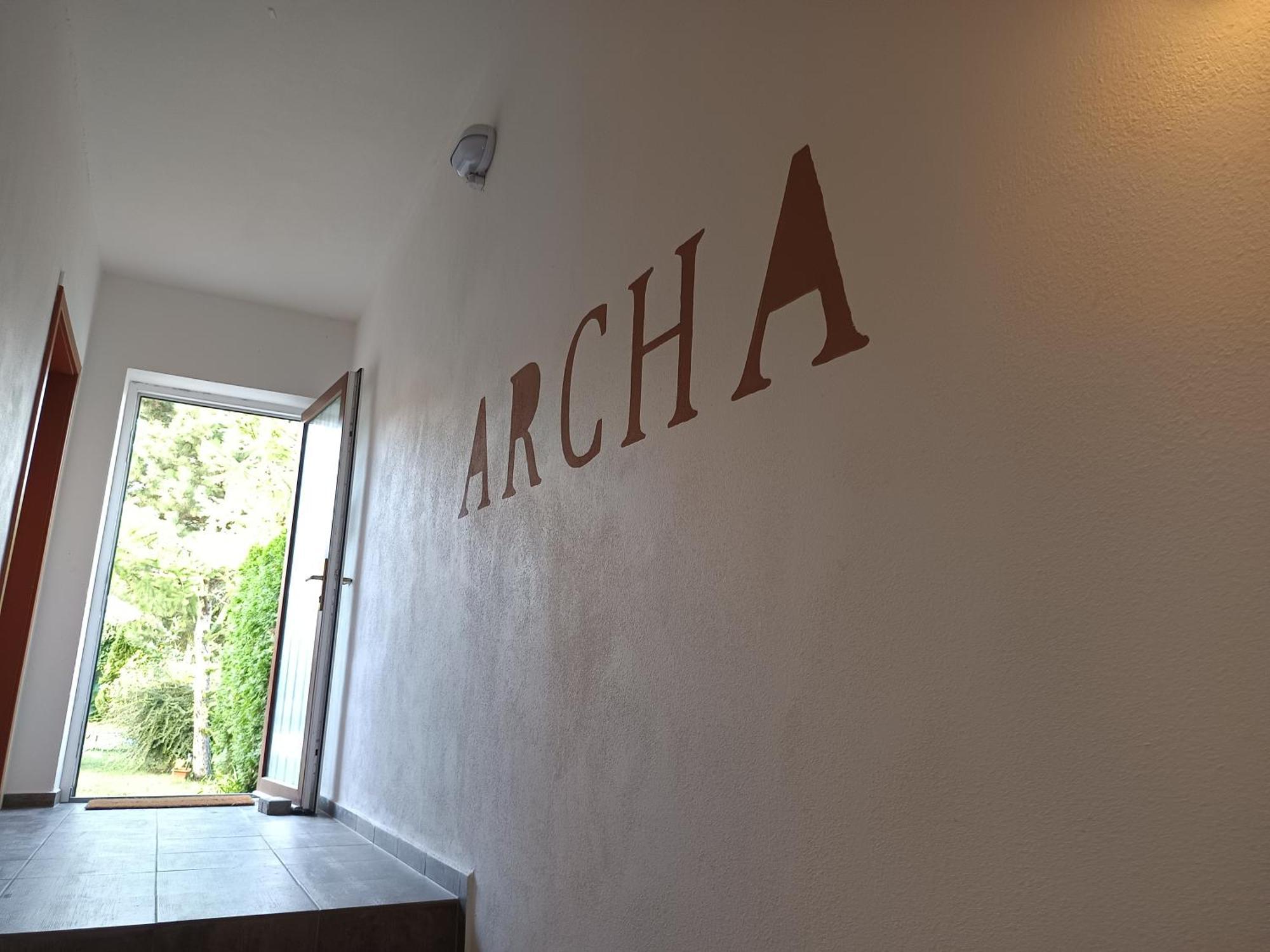 Pension Archa 米库洛夫 外观 照片